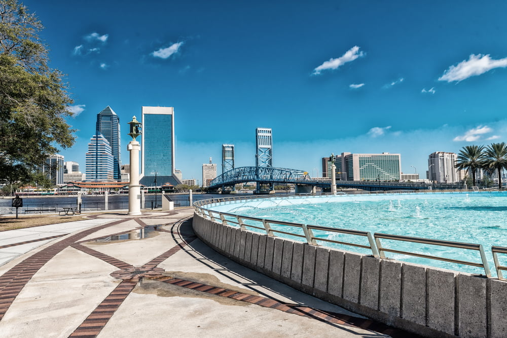 Pros and Cons of Living in Jacksonville Florida
